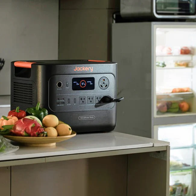 Jackery HomePower 3000 Solar Generator - Image 5