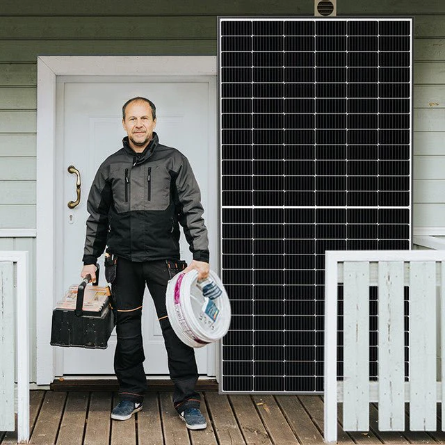 Renogy Bifacial 550 Watt Monocrystalline Solar Panel - Image 10