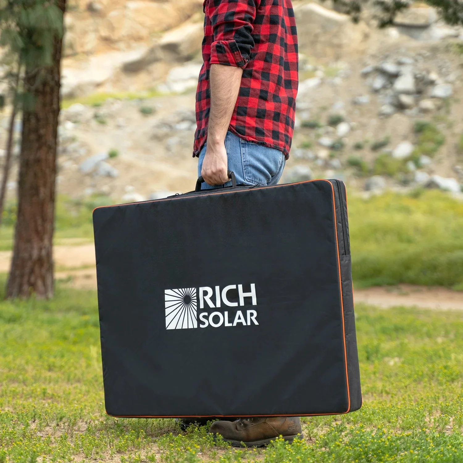 Rich Solar MEGA 200 Watt Portable Briefcase Solar Panel - Image 7